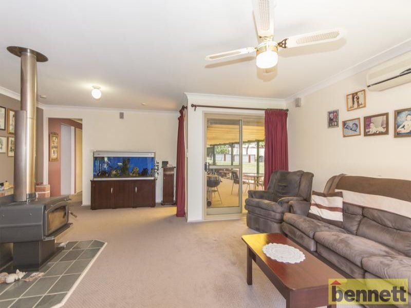 97 Golden Valley Drive, Glossodia - Thumbnail 4