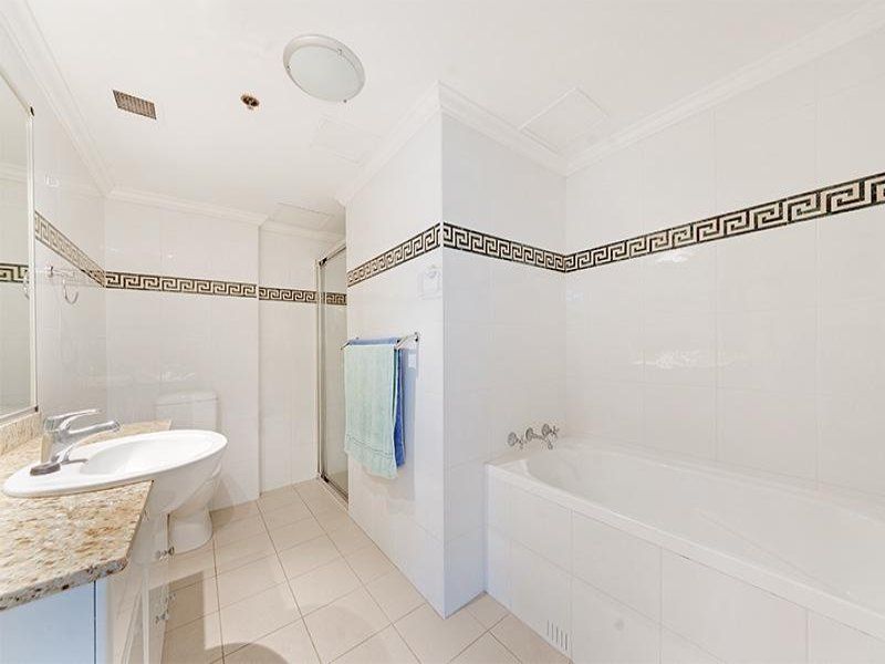 2/14 Brown Street CHATSWOOD NSW, Chatswood - Thumbnail 5