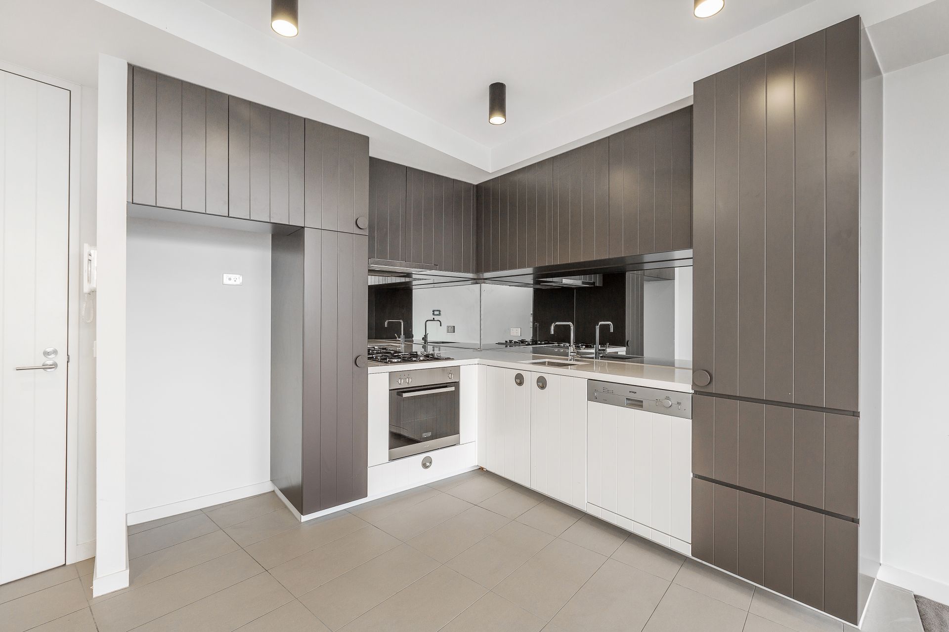 218/45 Edgewater Boulevard, Maribyrnong - Thumbnail 5