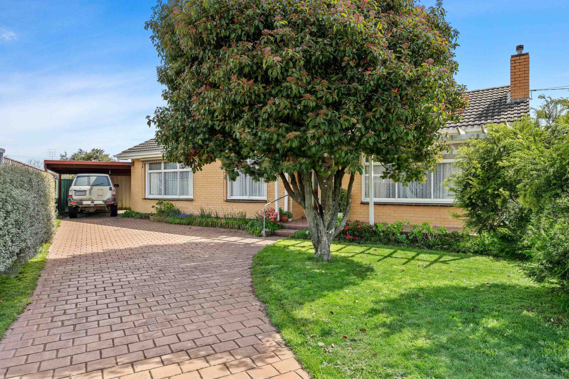 29 bcona Parade, Wendouree Ballarat Real Estate Pty Ltd