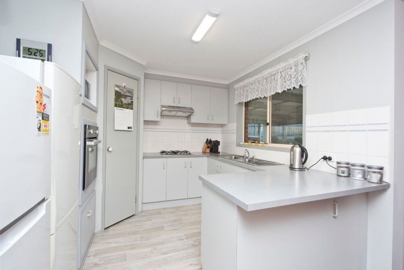 23 McLeod Drive, Bacchus Marsh - Thumbnail 3