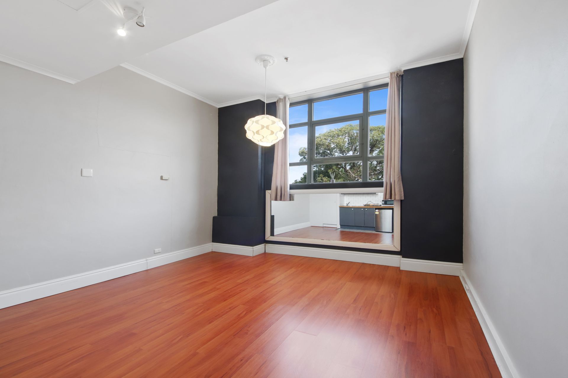 Real Estate For Lease 215/88 King Street Newtown , NSW