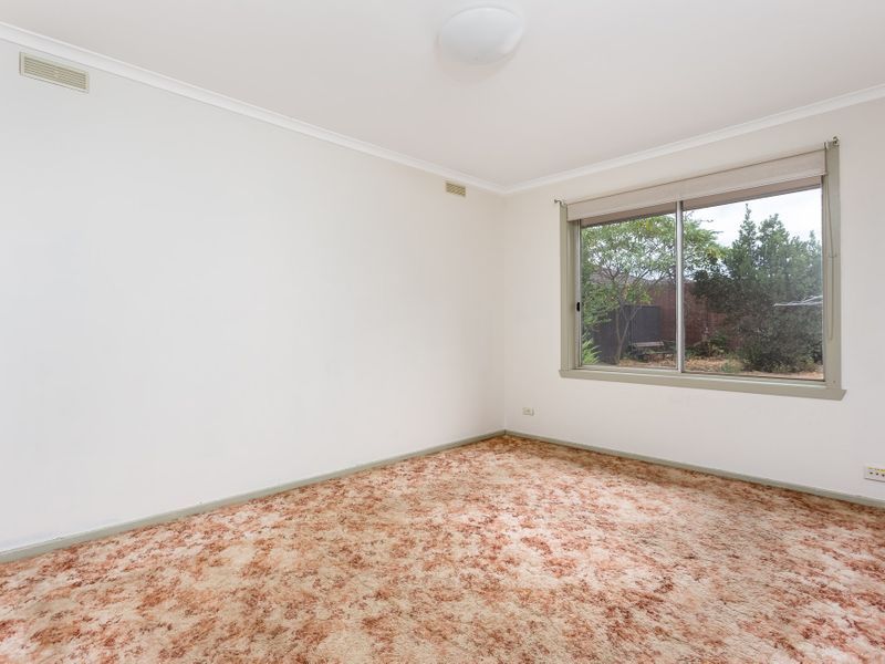 323 Queen Street, Altona Meadows - Thumbnail 5