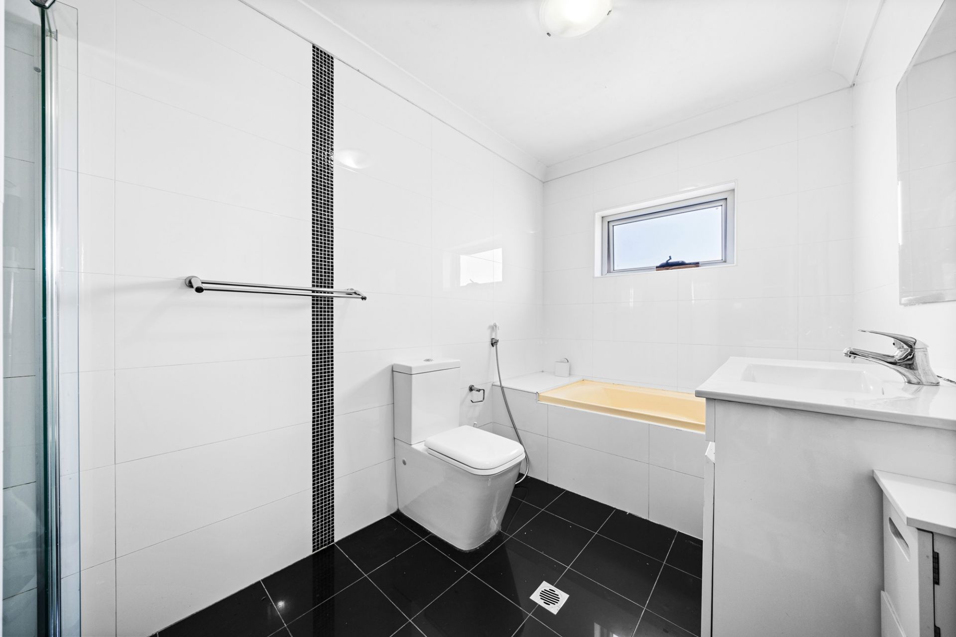 2/35 Matthews Street, Punchbowl, Punchbowl - Thumbnail 5