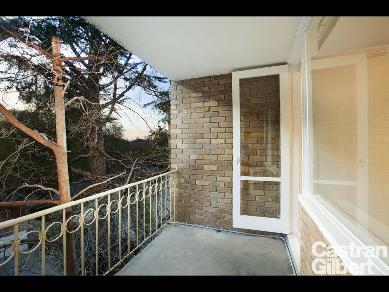 4/3A Hughenden Road, St Kilda East - Thumbnail 5