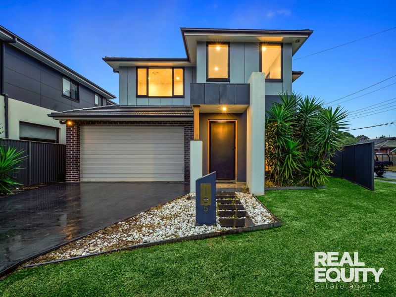 Real Estate For Sale 5 Coolarn Street Chipping Norton , NSW