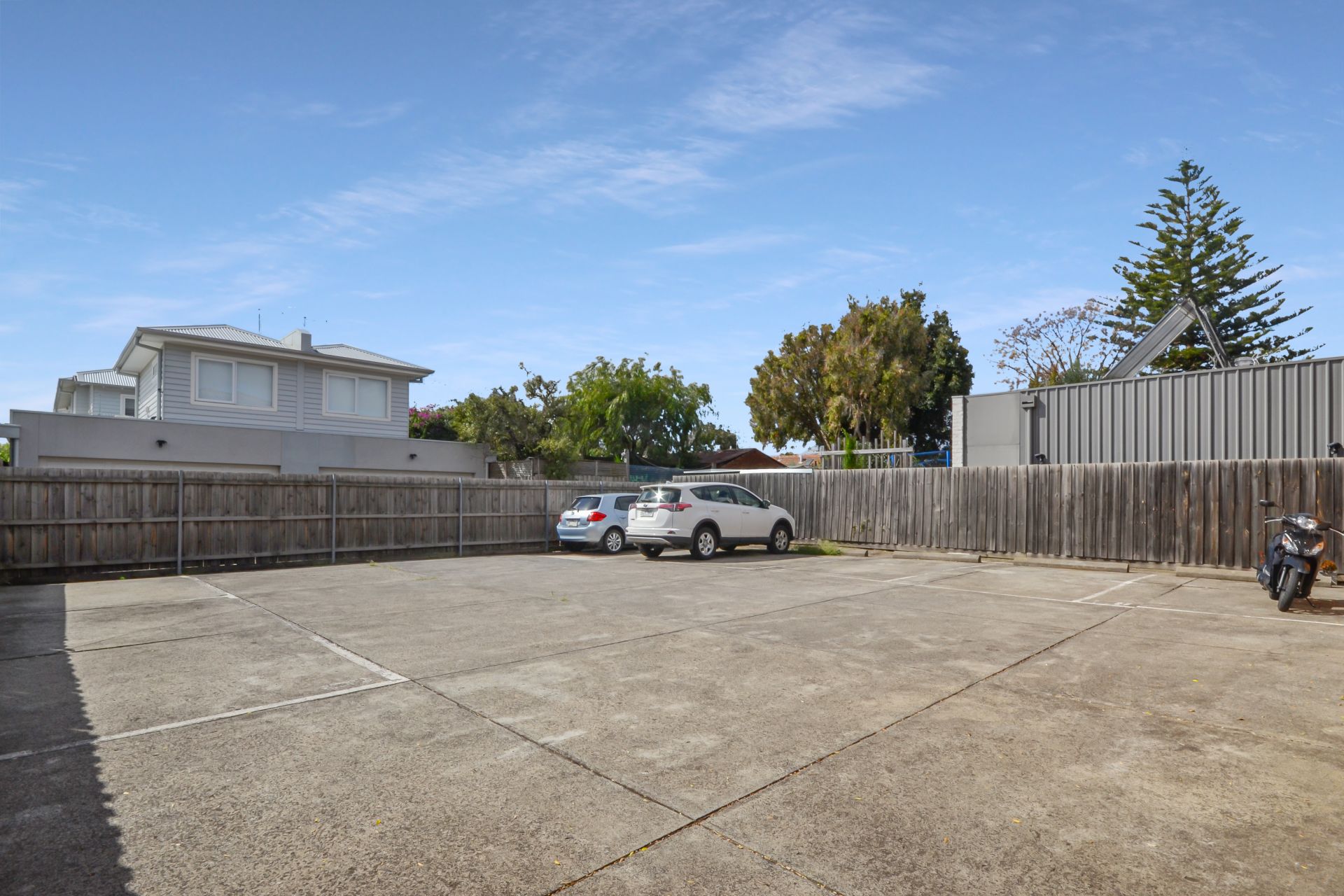 Perfectly Positioned One Bedroom Apartment