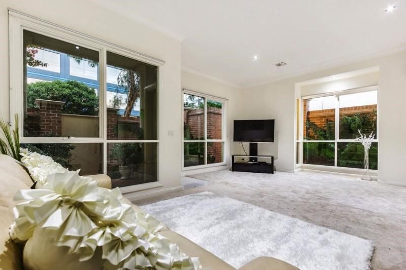 SPACIOUS FAMILY HOME WITH A STUNNING VIEW