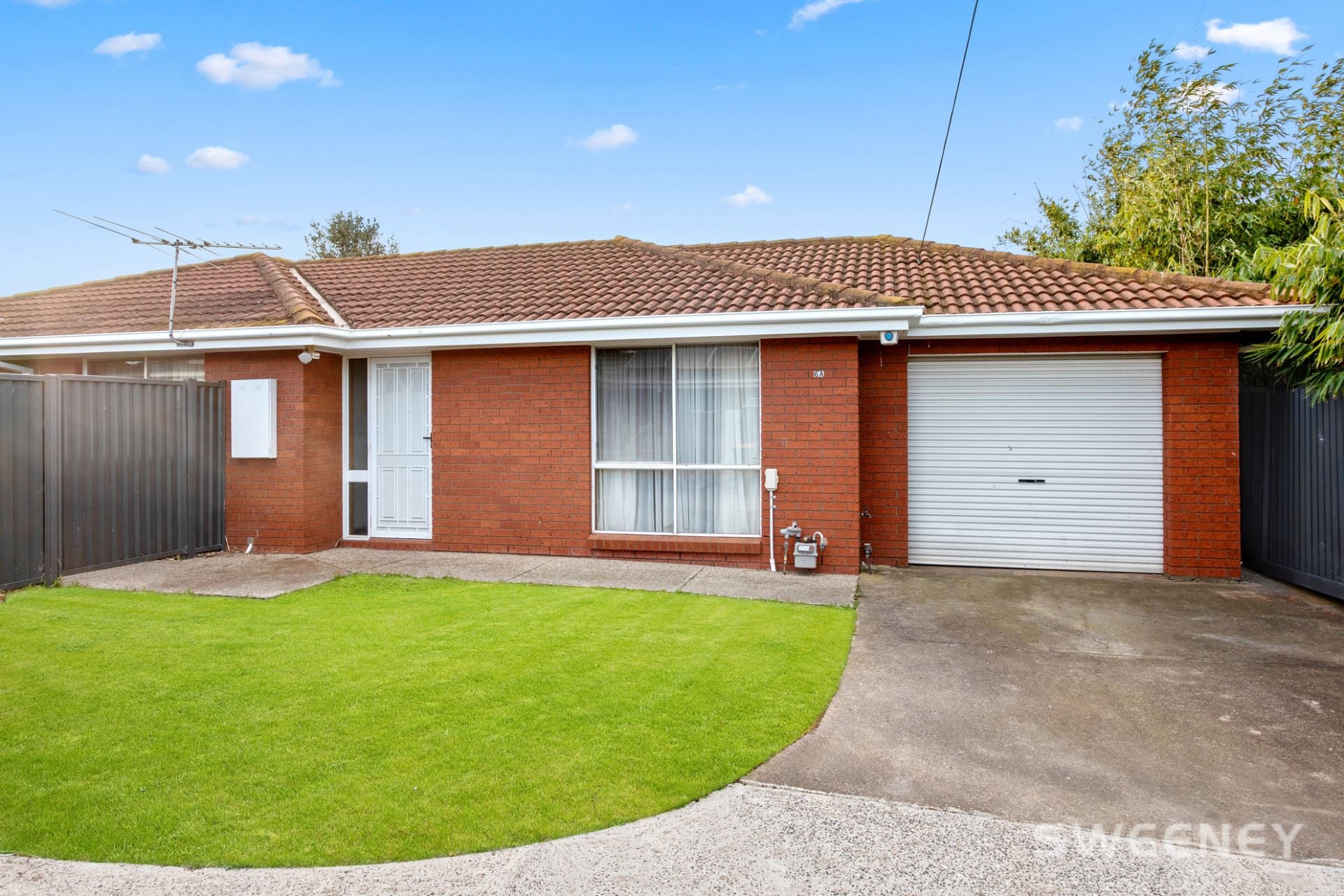 6A hakea Court, Altona Meadows - Thumbnail 2
