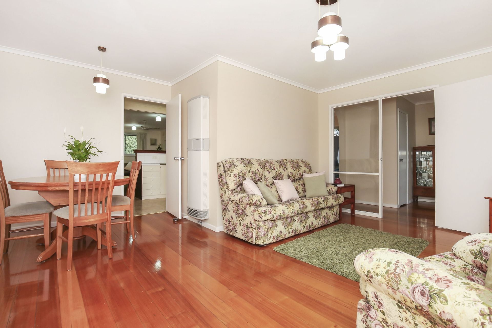 Irresistible Opportunity In An Impressive Location