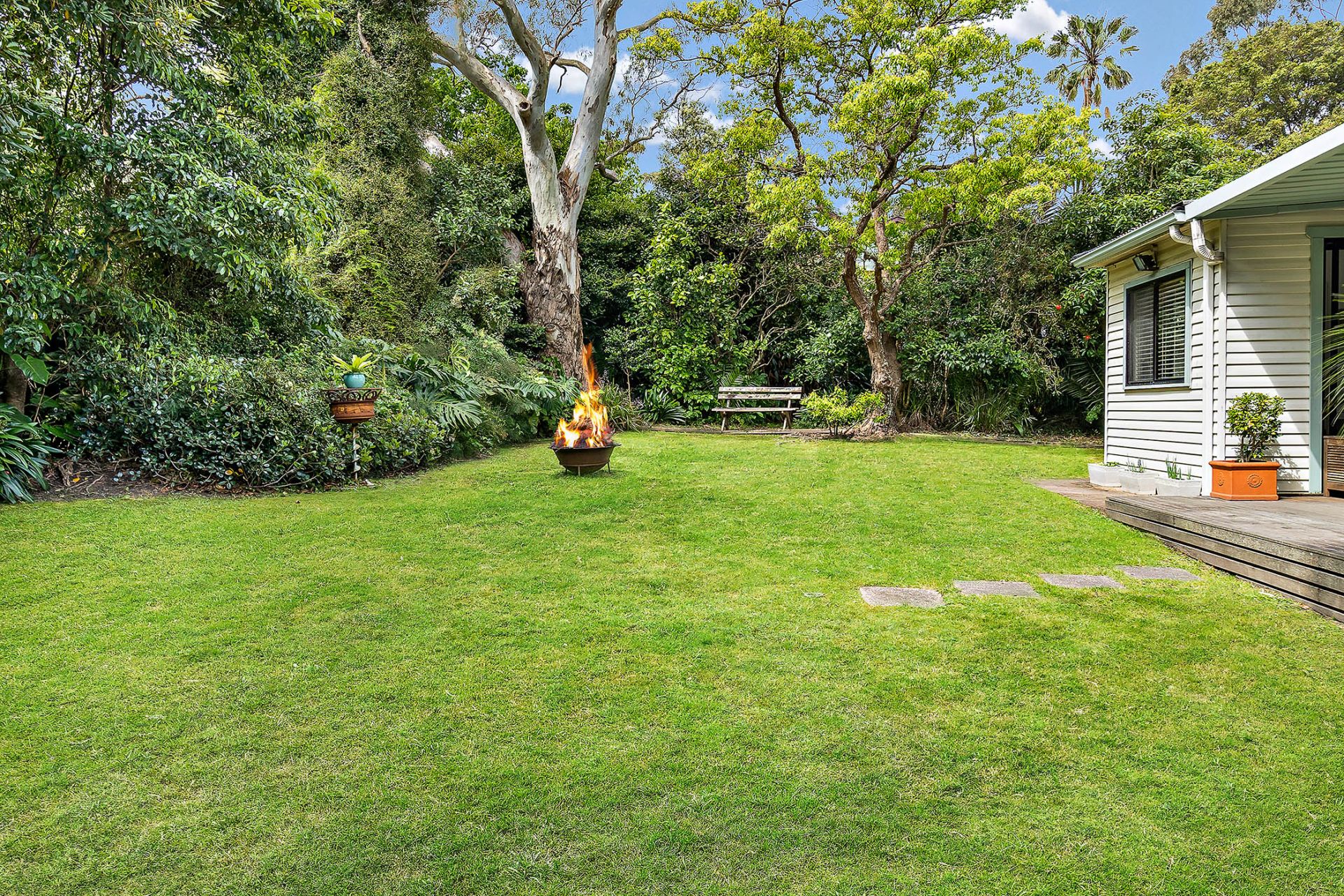 Real Estate For Sale 3 Bombell Avenue Engadine , NSW