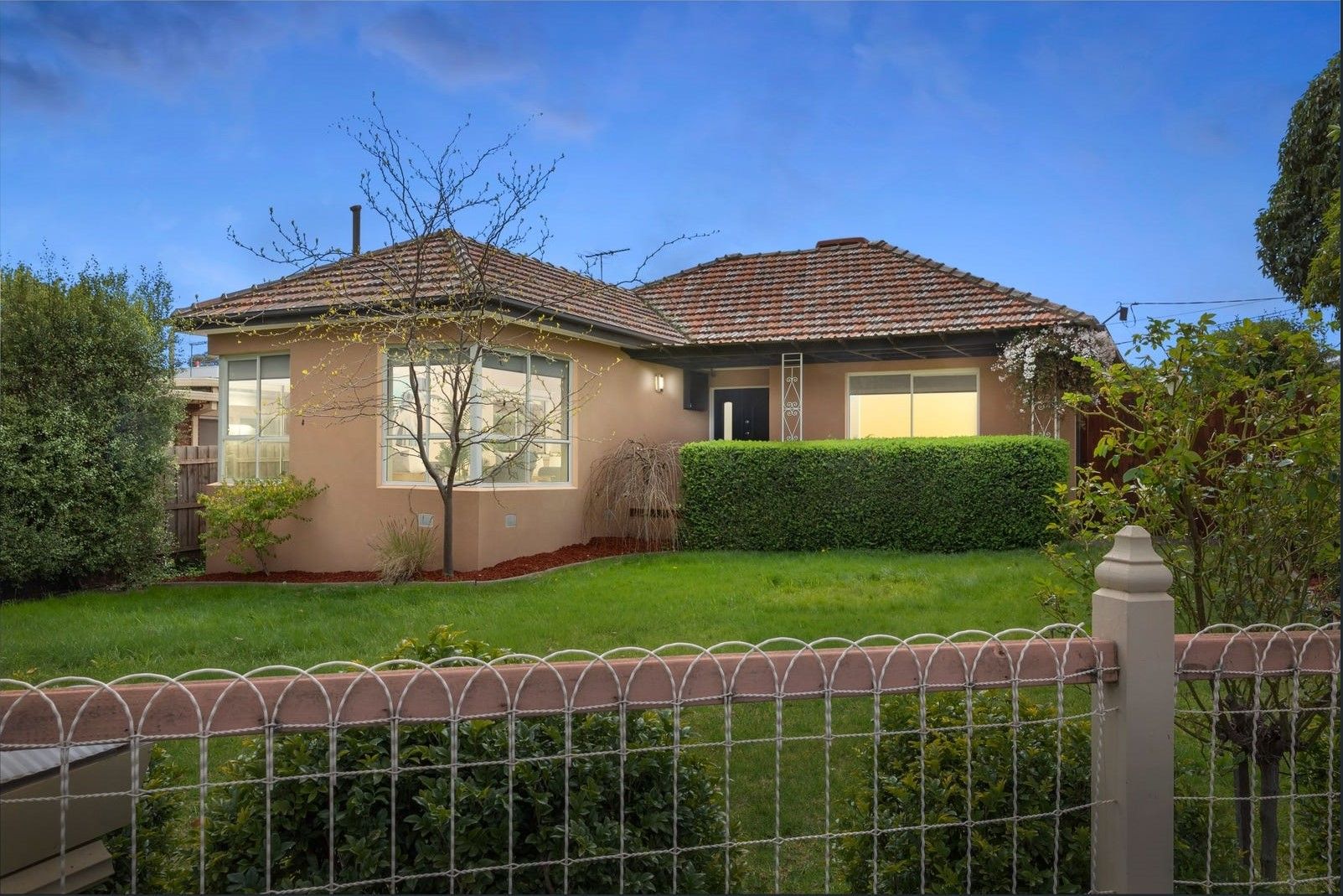 8 Parsons Street Sunshine VIC, Sunshine - Thumbnail 2