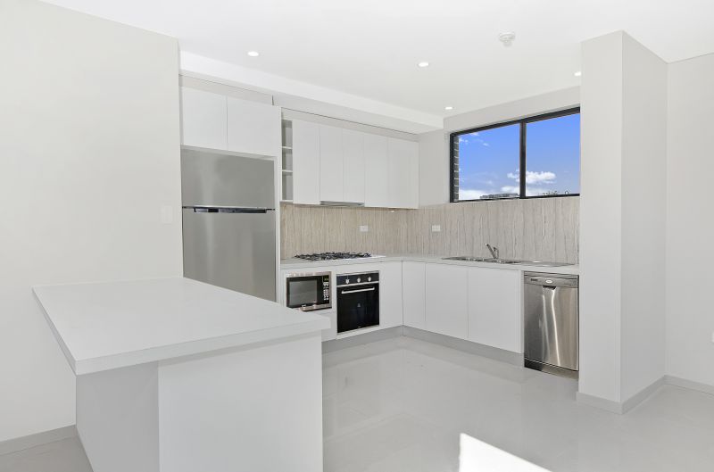 6/1 Dixon Street, Parramatta