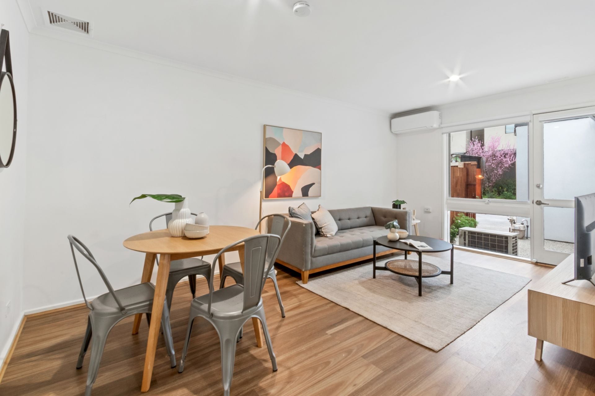 Modern Sophistication Surrounded By Lively Lifestyle Amenity