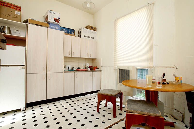 179 Ballarat Road, Footscray - Thumbnail 3
