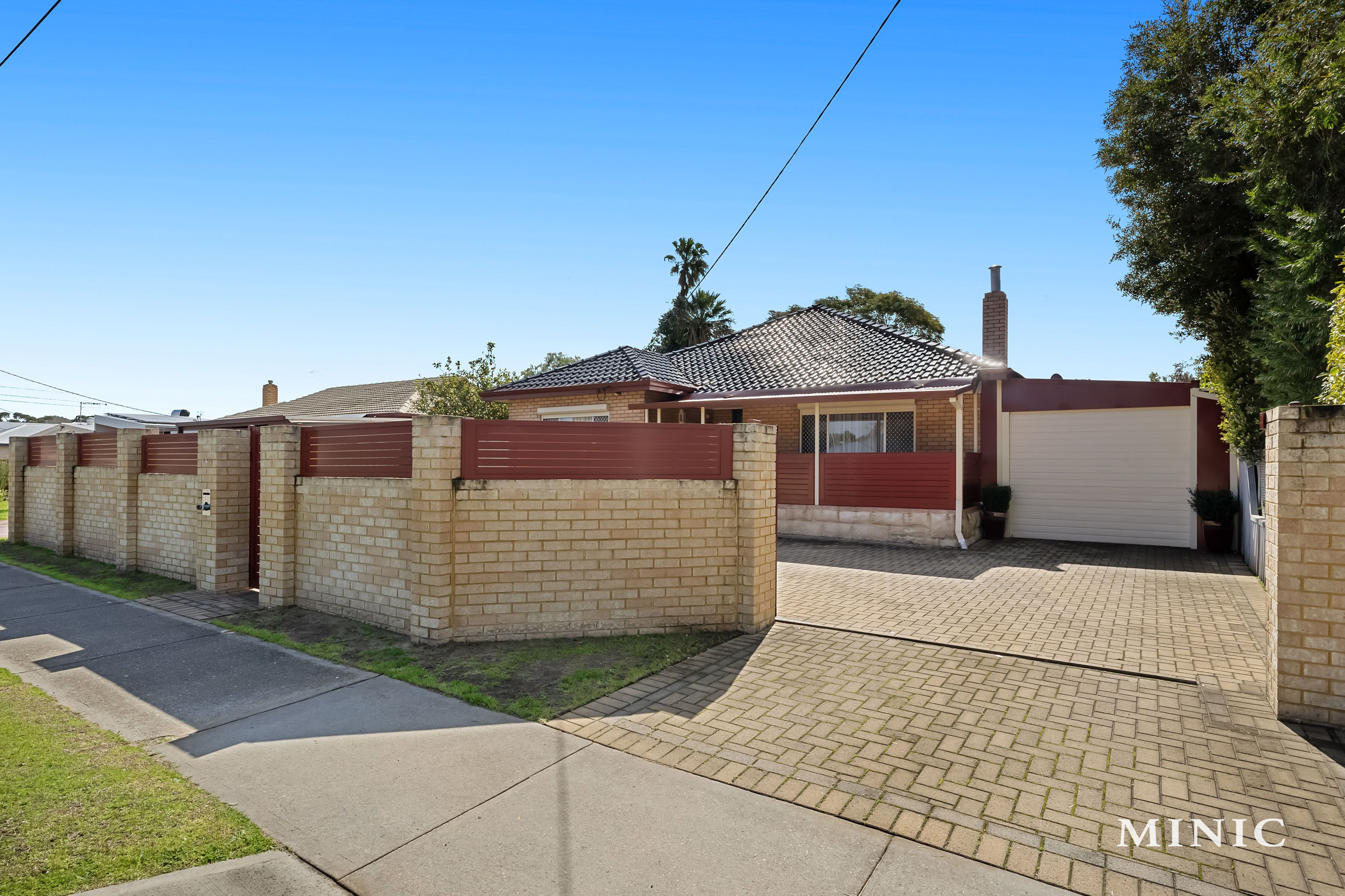 Real Estate For Sale 620 Metcalfe Road Ferndale , WA