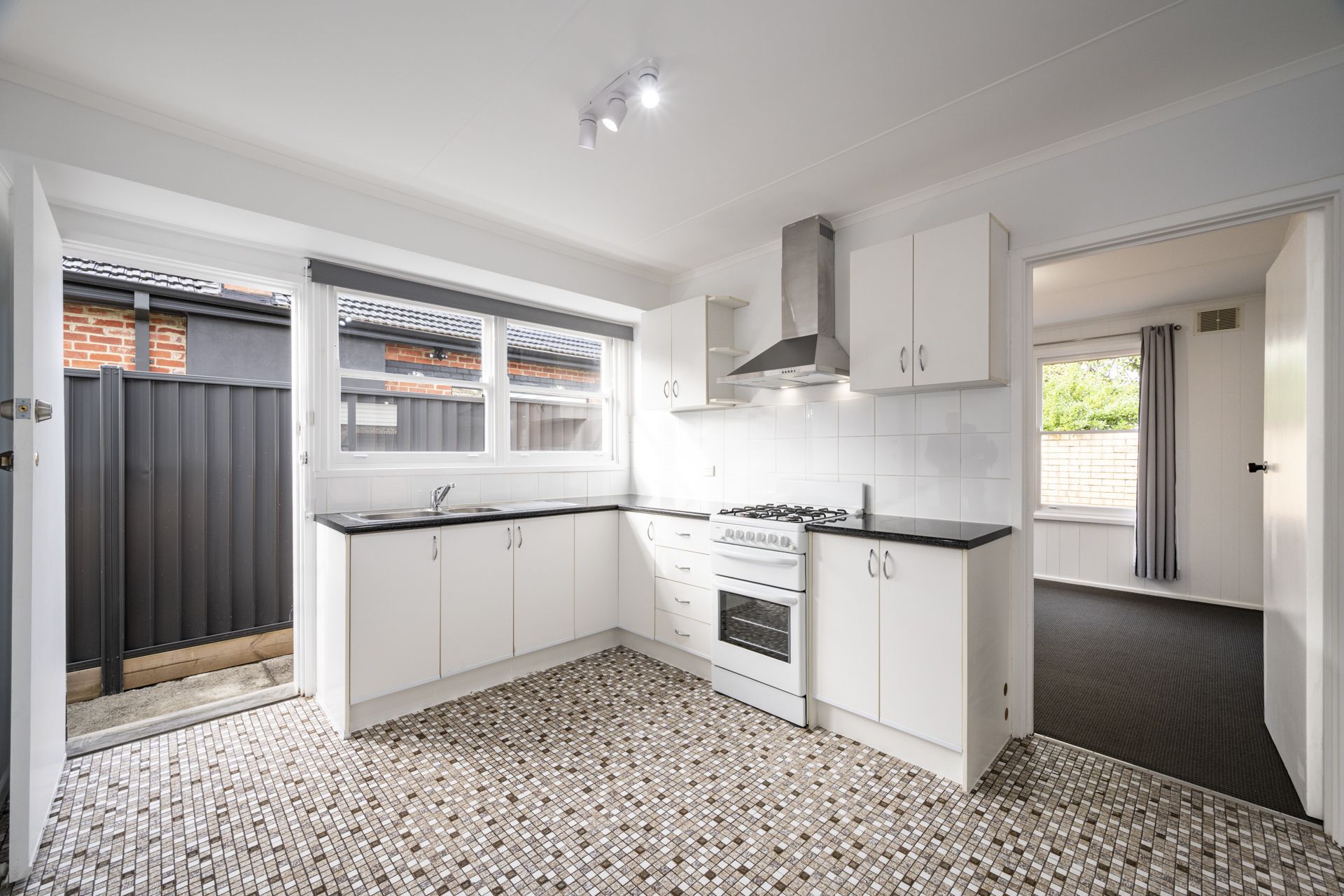 Freshly Updated Unit in a Prime Reservoir Location