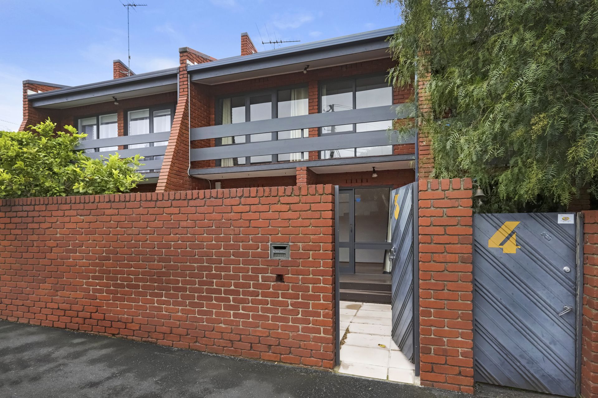 5/150 Hyde Street Yarraville VIC, Yarraville - Thumbnail 2