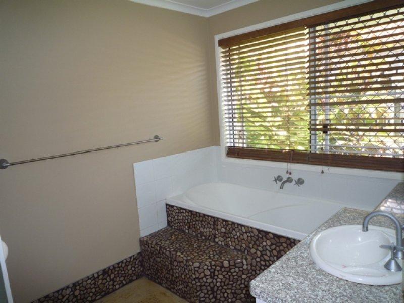 10 Meisner Court MOUNTAIN CREEK QLD, Mountain Creek - Thumbnail 5