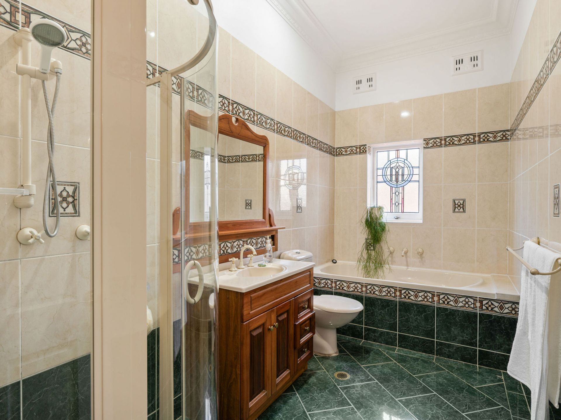 148 Gloucester Road, Hurstville NSW, Hurstville - Thumbnail 8