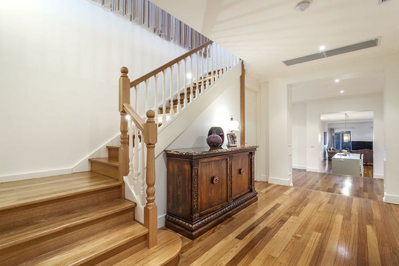 8 Yarrbat Avenue, Balwyn - Thumbnail 4