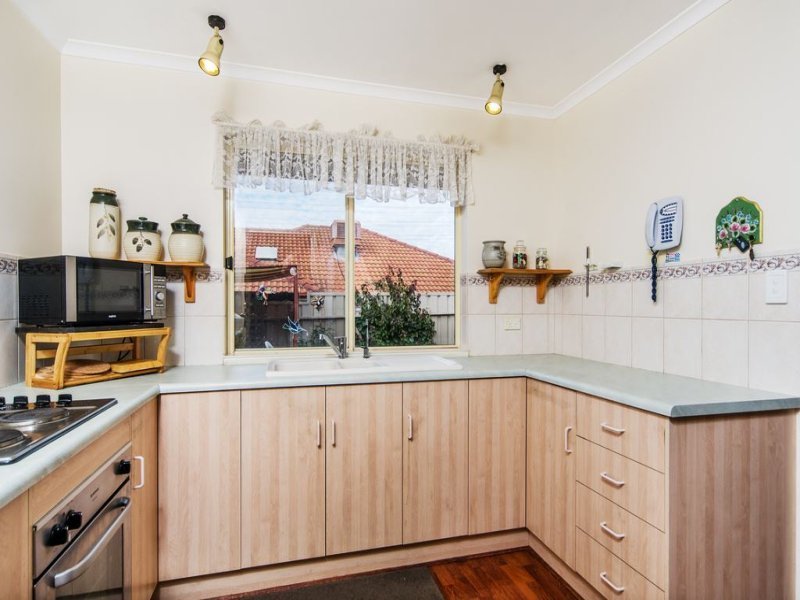 3/12 Butttercup Grove Morphett Vale 5162