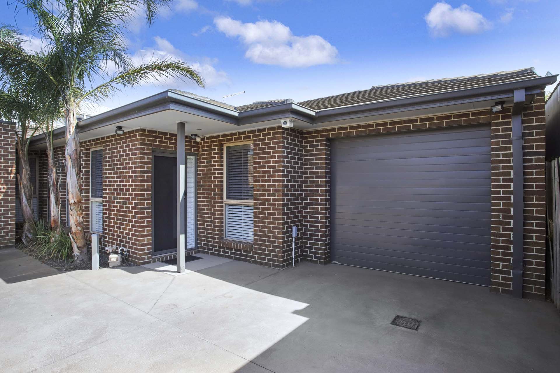 2/4 Edward Avenue Altona North VIC, Altona North - Thumbnail 2