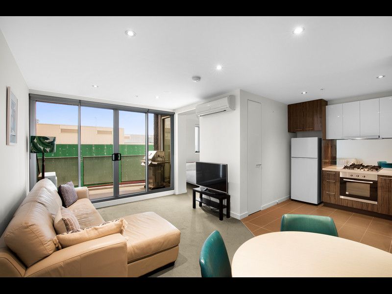 403/20 Garden Street, South Yarra - Thumbnail 2