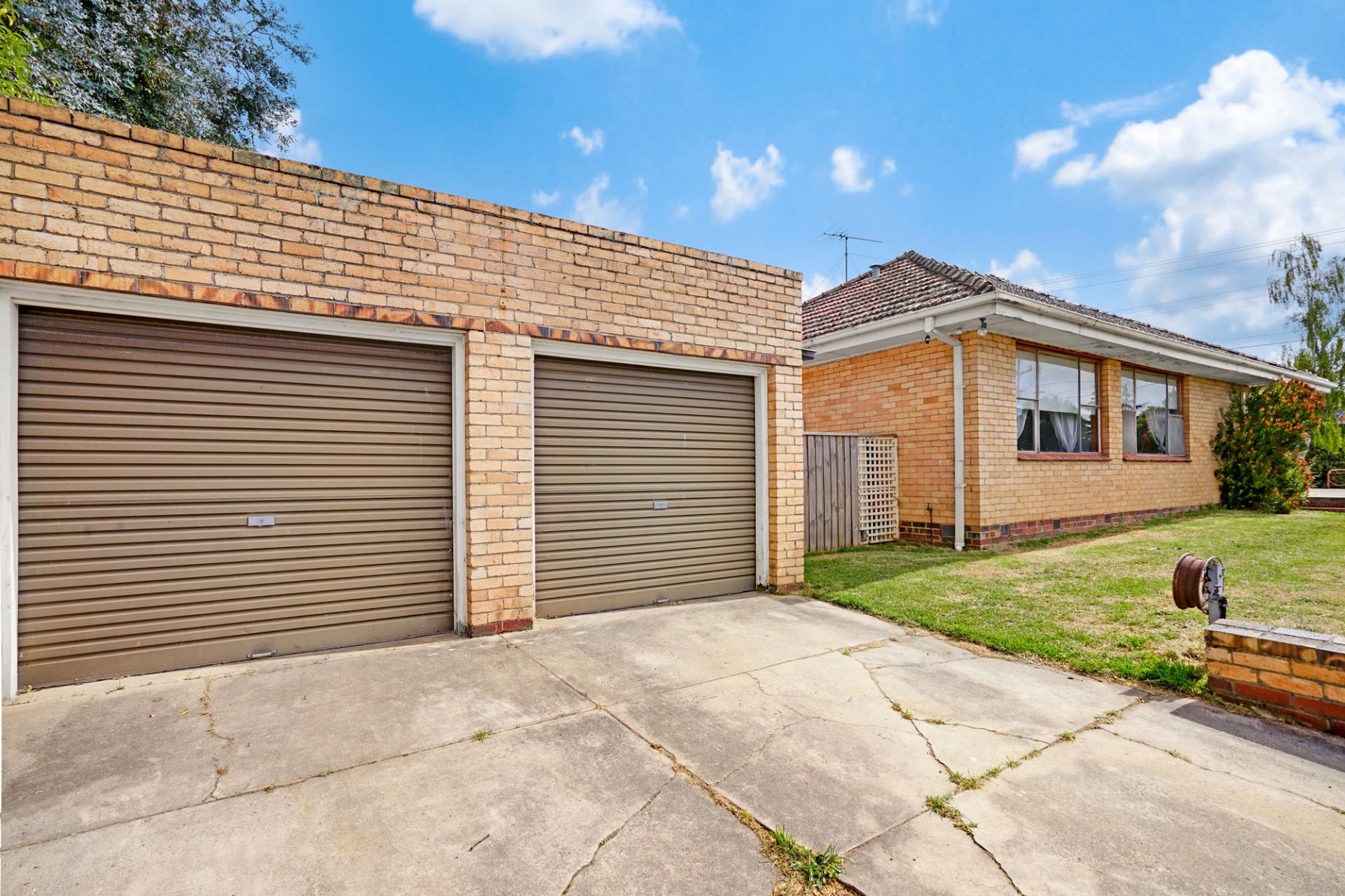 32 Burnbank Street Lake Wendouree VIC, Lake Wendouree - Thumbnail 3