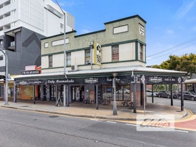 STONES CORNERS BEST EXPOSED FREESTANDER WITH THE LAND TO MATCH!