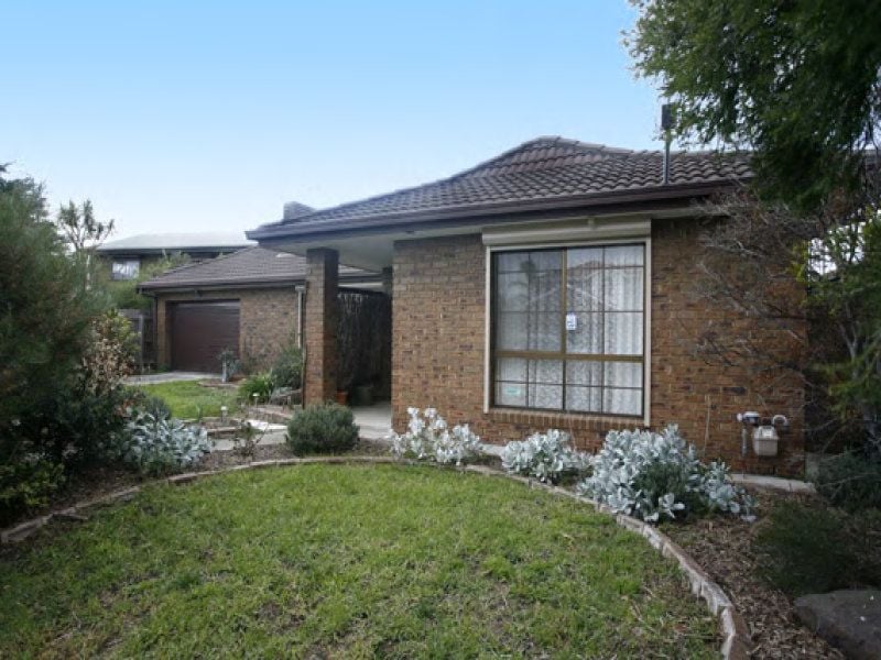 11 Cheasley Place, Altona Meadows - Thumbnail 2