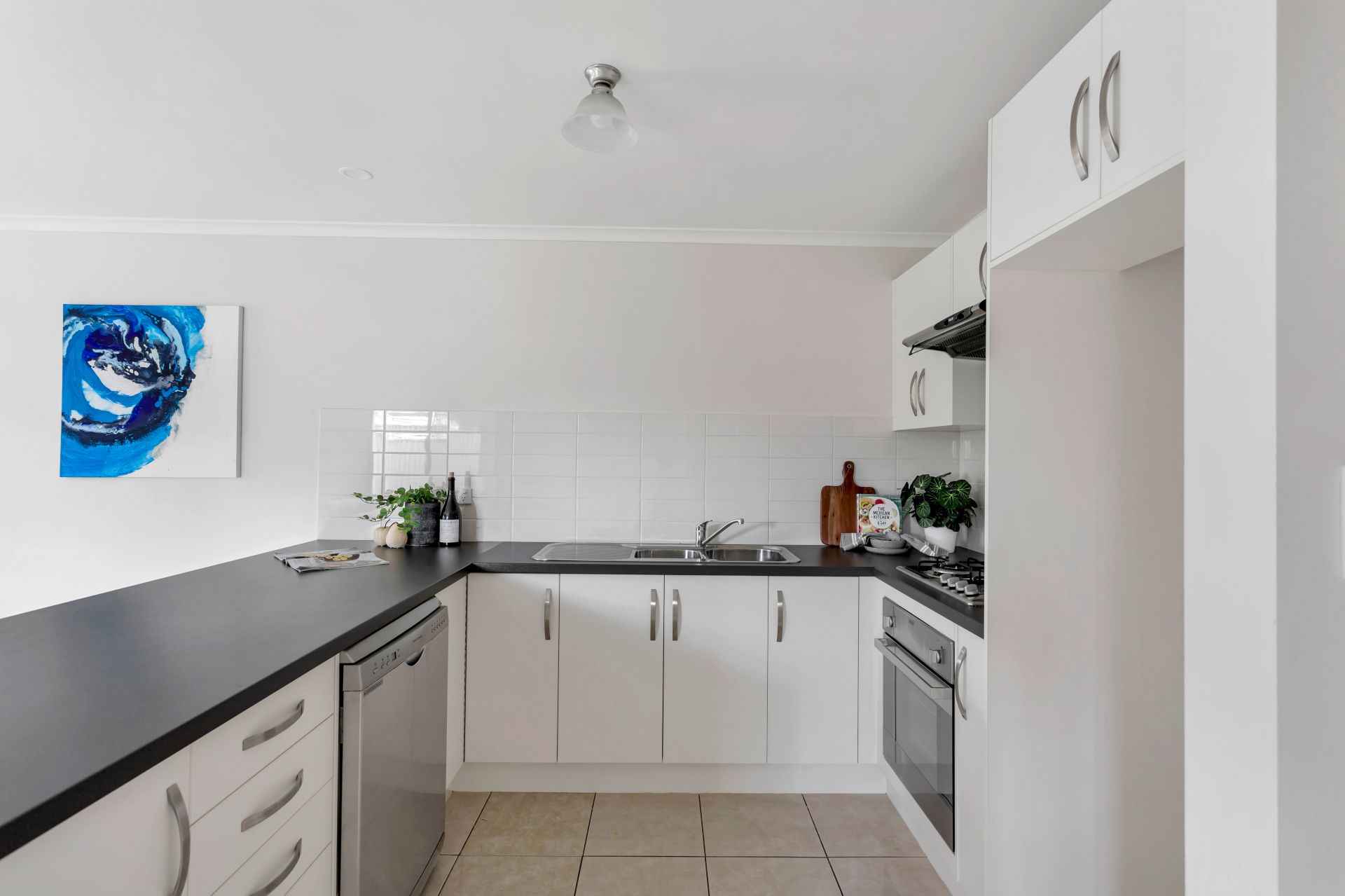 11B Raggatt Crescent MITCHELL PARK SA, Mitchell Park - Thumbnail 8