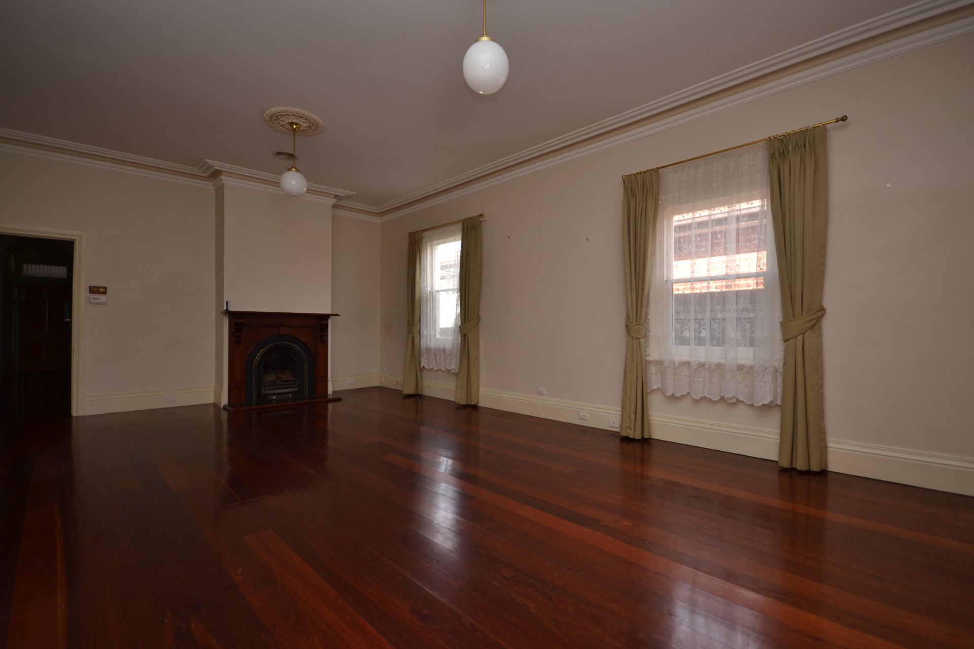 CHARMING VICTORIAN STYLE HOME!