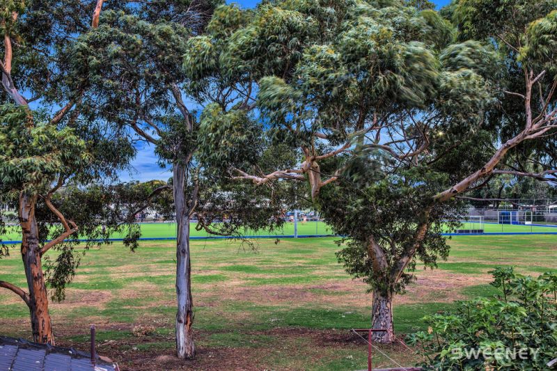 20 McIntyre Drive, Altona - Thumbnail 8