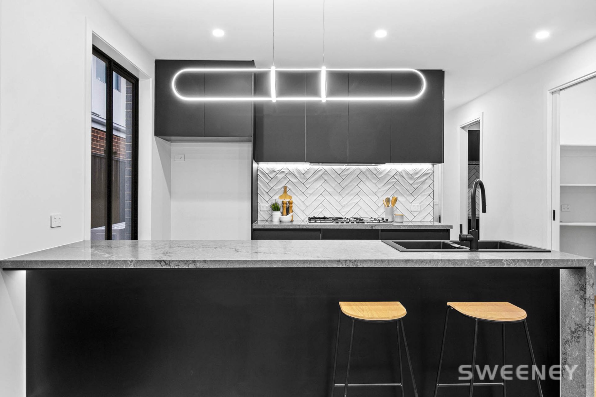 16 Ginifer Avenue, Altona North - Thumbnail 3