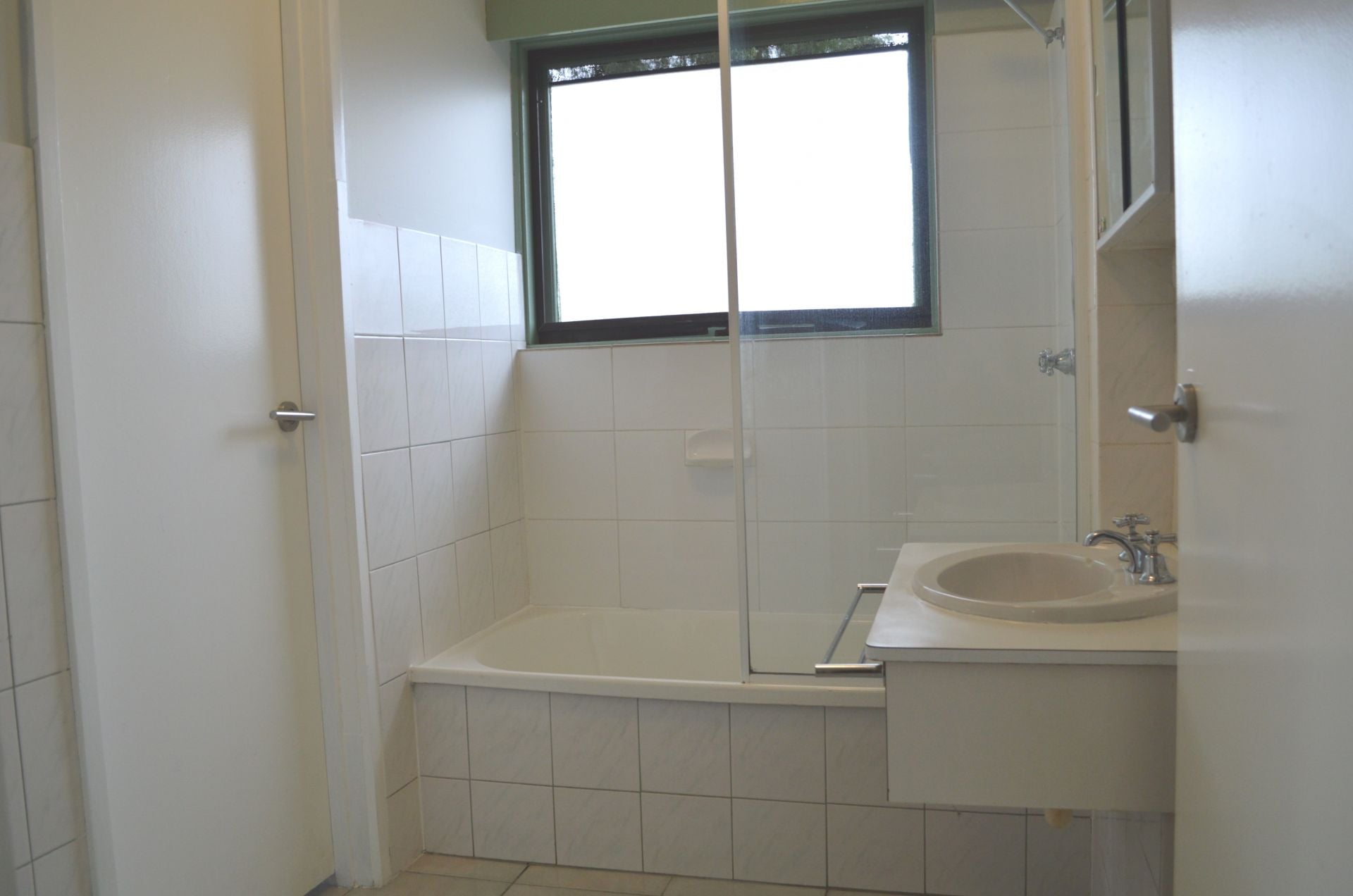 RENOVATED GEM *FRESHLY PAINTED & NEW KITCHEN*  *Insp Tue 24th Apr @ 4:05pm*