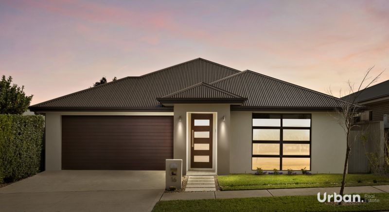 16 Eaglerange Avenue