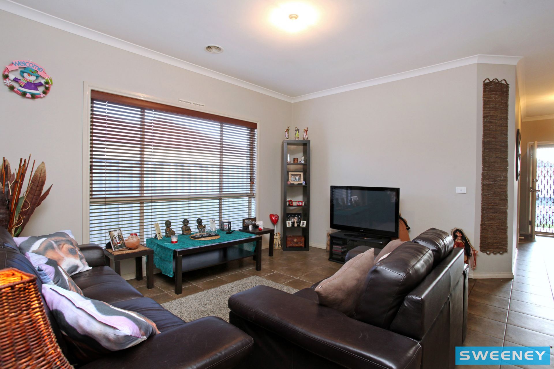 28 Barringo Way, Caroline Springs - Thumbnail 6