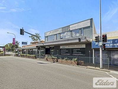 PRIME INNER CITY FREESTANDER WITH MASSIVE EXPOSURE!