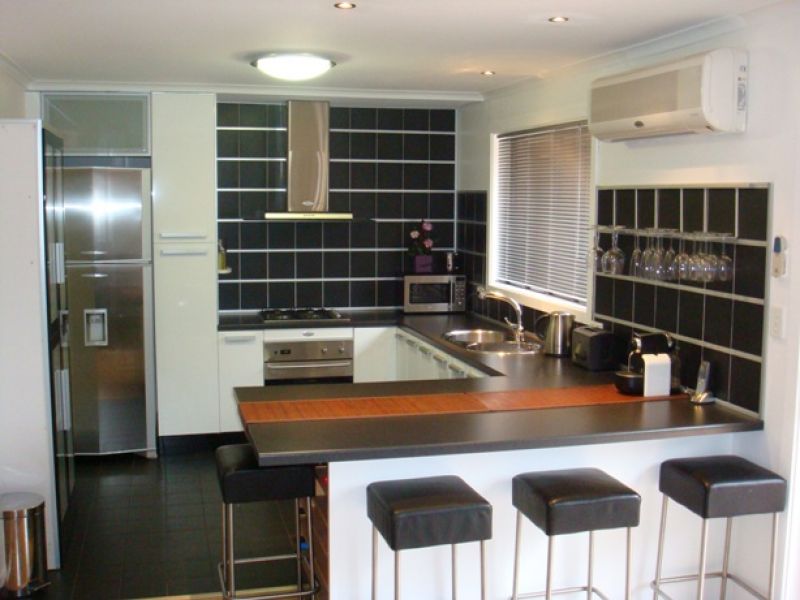 320 Victoria Street, Altona Meadows - Thumbnail 2