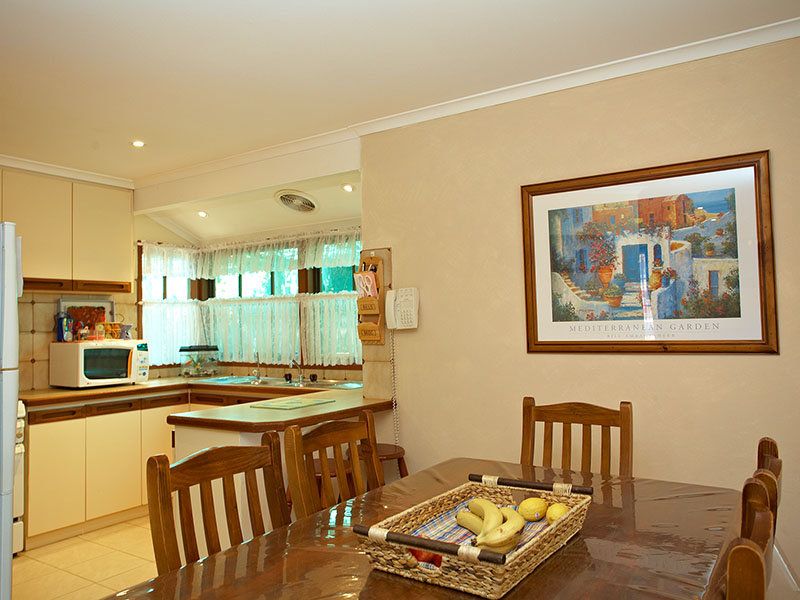 57 Donald St South, Altona Meadows - Thumbnail 5