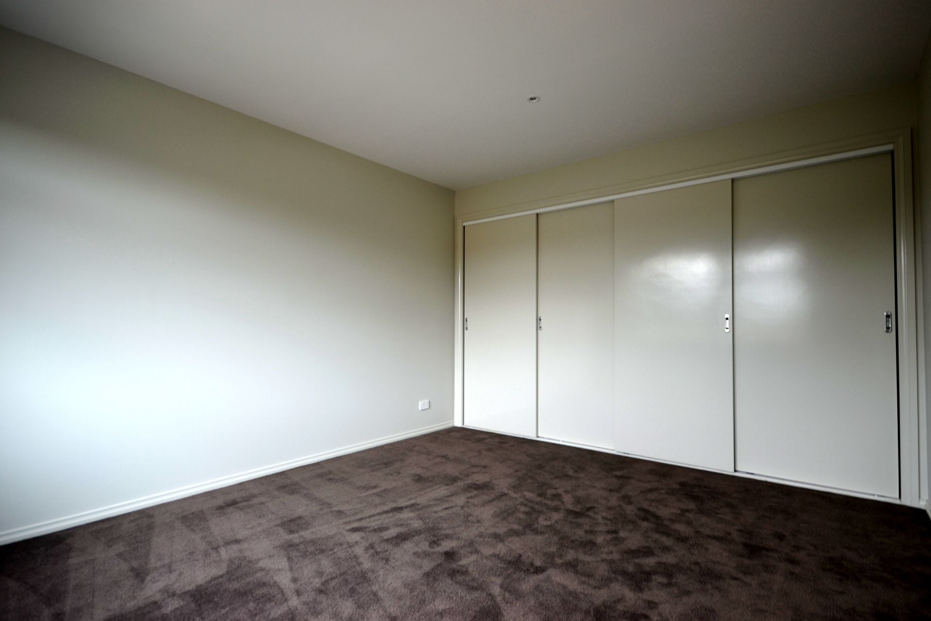 SPACIOUS TWO BEDROOM PLUS STUDY