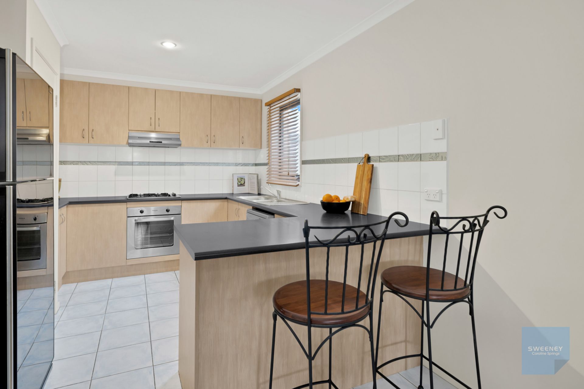 2/8 Sherdley Green, Caroline Springs - Thumbnail 5