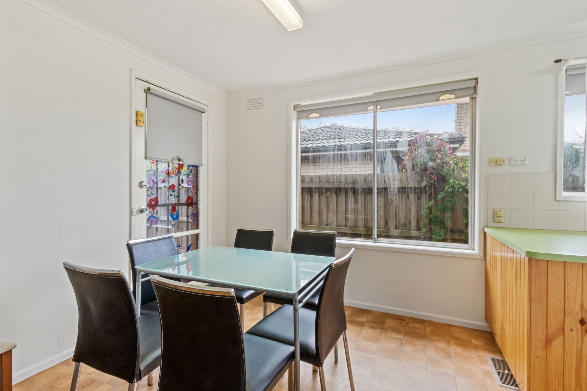 Spacious House plus Studio!