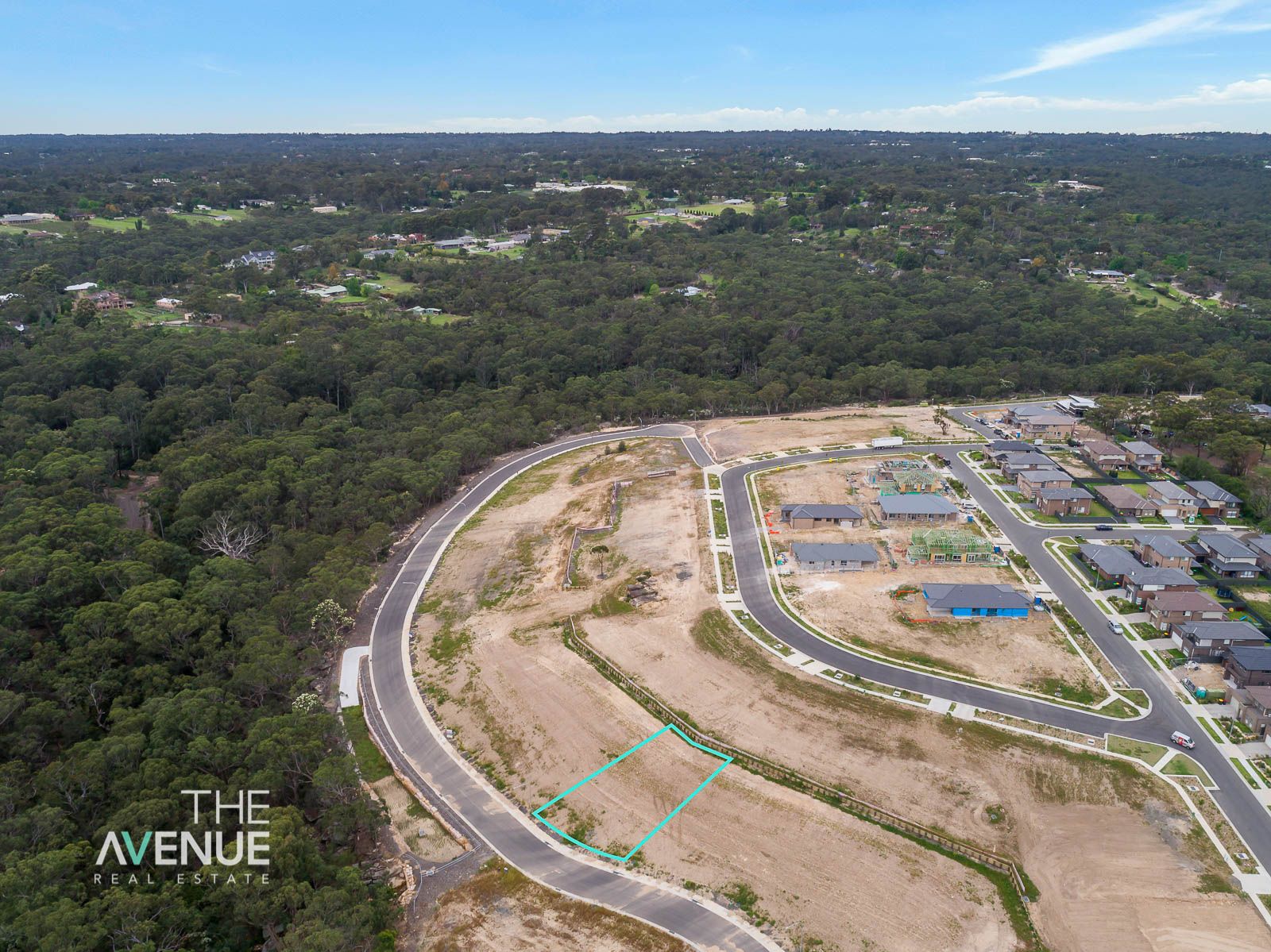 Real Estate For Sale 9 Riverside Way North Kellyville , NSW