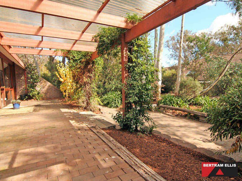 68 Wybalena Grove, Cook - Thumbnail 4