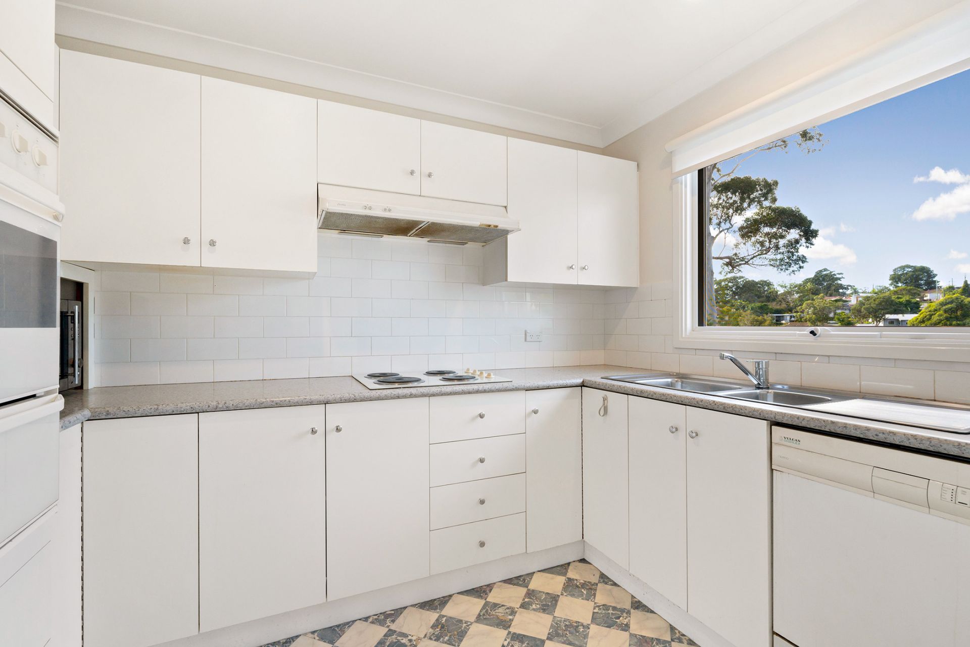 Real estate for sale 12 wanganui road kirrawee nsw