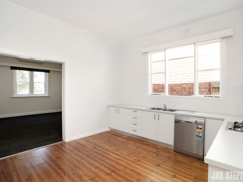 56 Severn Street YARRAVILLE VIC, Yarraville - Thumbnail 6