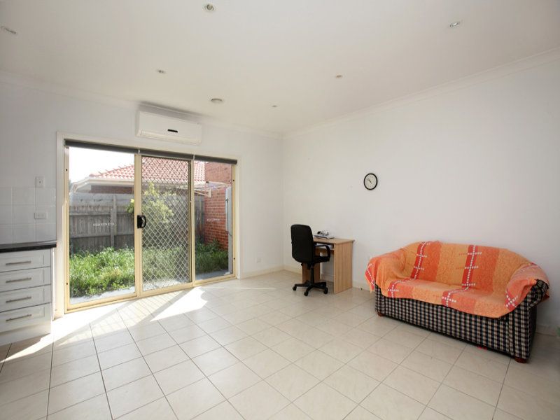 2/8 Ashby Court, Altona Meadows - Thumbnail 4
