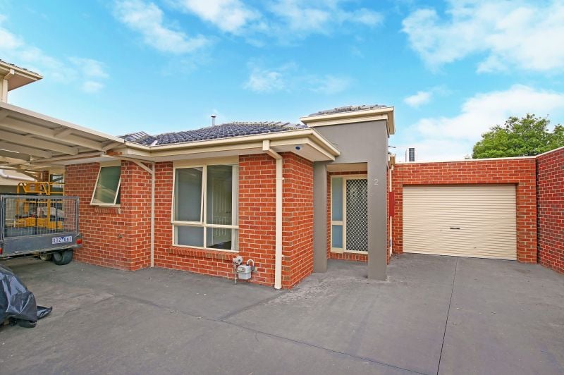 2/163 Dalton Road, Lalor